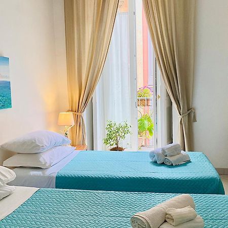 B&B Arte E Musei Napoli Bagian luar foto
