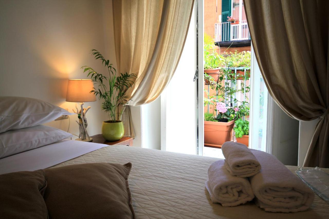 B&B Arte E Musei Napoli Bagian luar foto